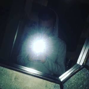 Meet your Posher, Dakota